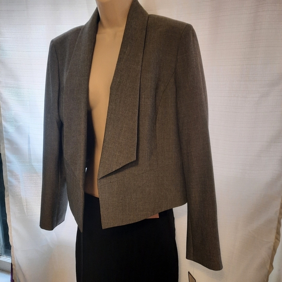 Nine West Gray Cropped Blazer with Waterfall Collar - Picture 4 of 10